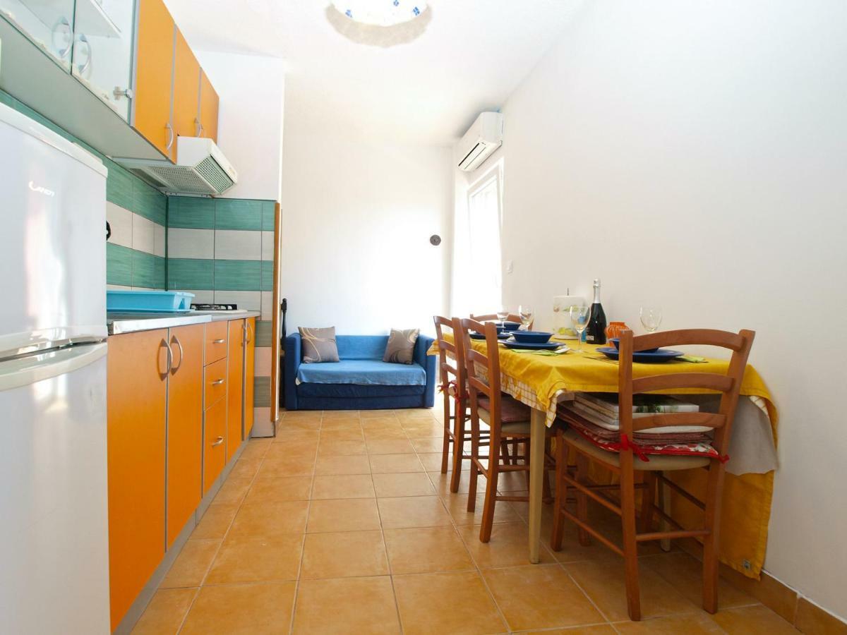 Apartments Davor 1676 Banjole Exterior photo